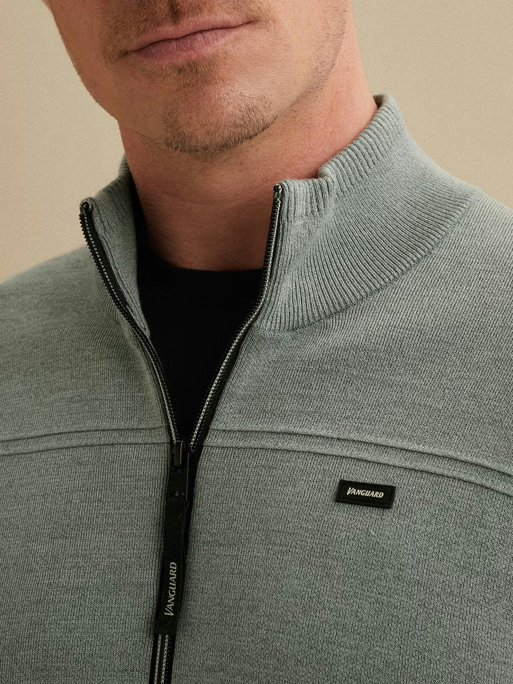 VKC2602354-5228 Vest grijs/groen