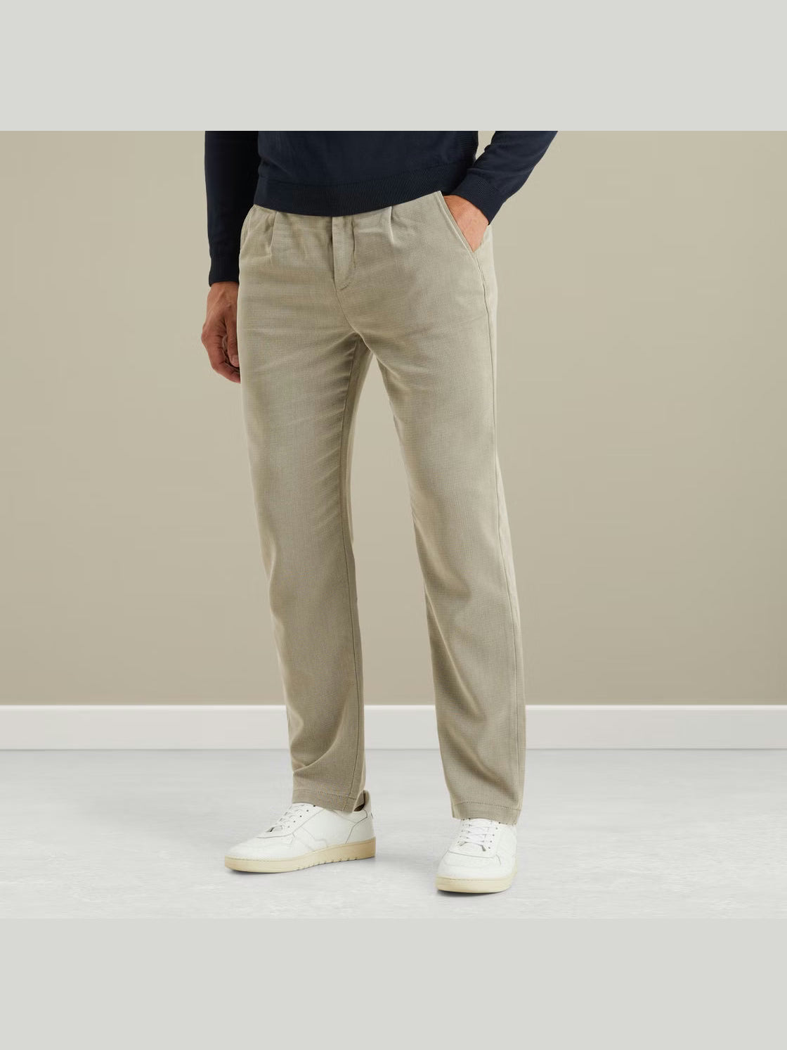 VTR2511647-8225 V35 Chino