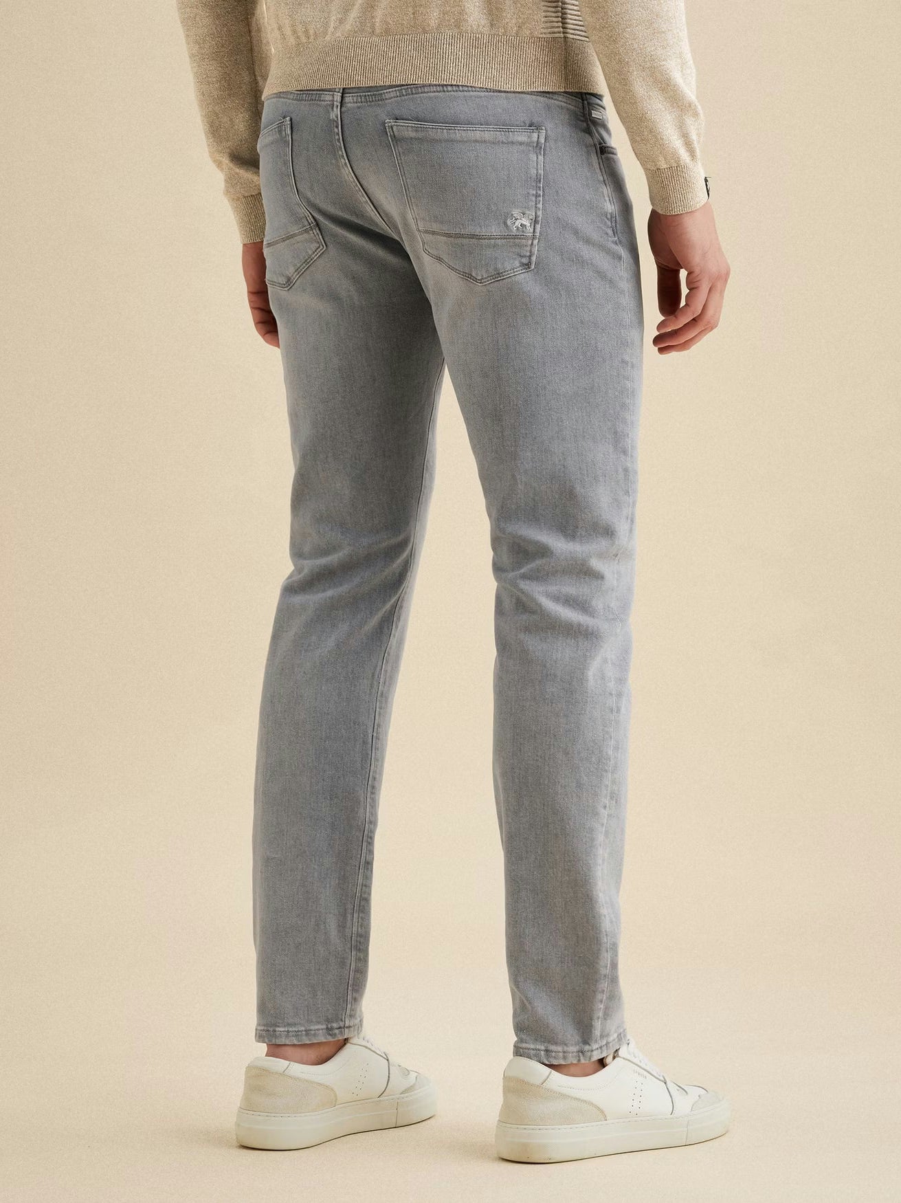 VTR2602710-LGM V7 Jeans grijs - Castelijn mode