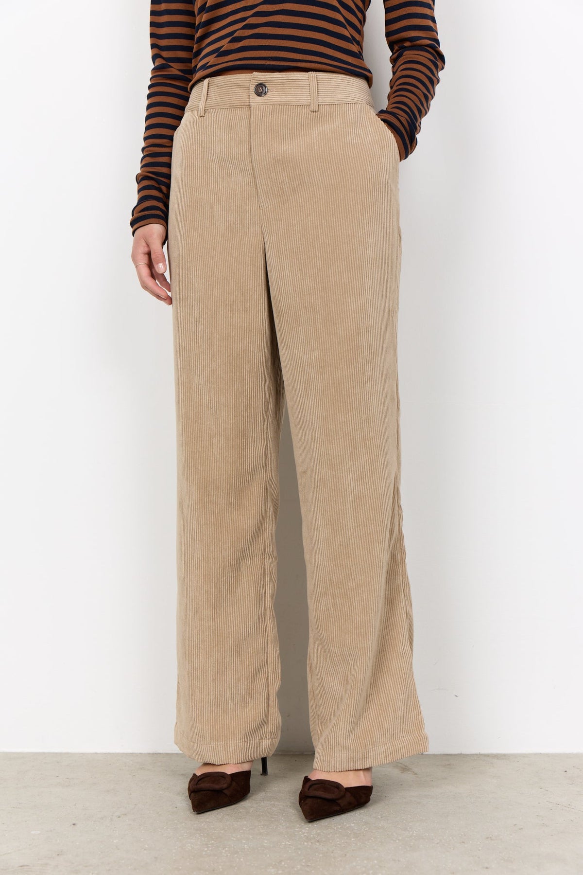 Bindi Broek Wijde Pijp Corduroy Camel - Castelijn mode