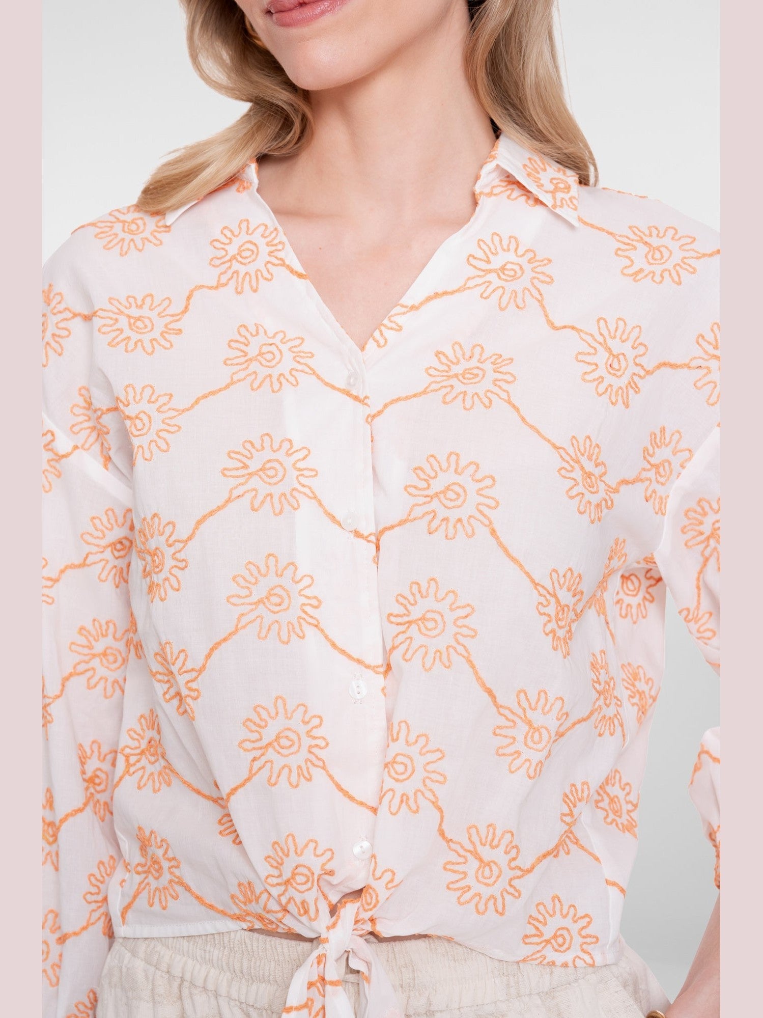 Blouse Borduursel Bloemen Wit/Peach - Castelijn mode