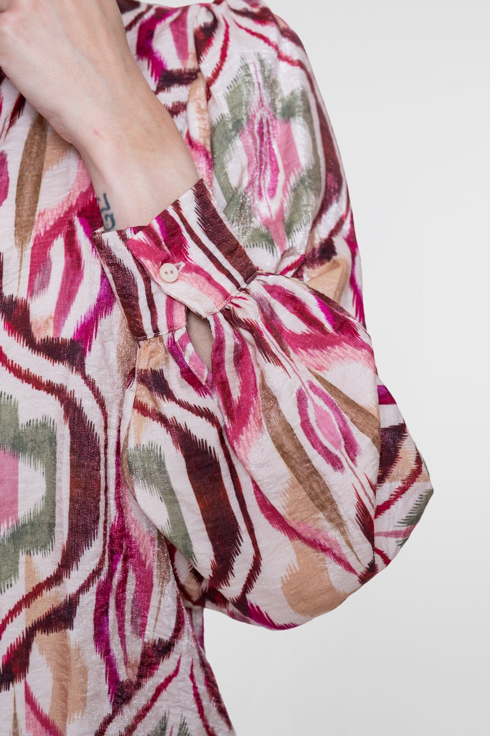 Blouse Ikatprint Sand/Burgundy - Castelijn mode