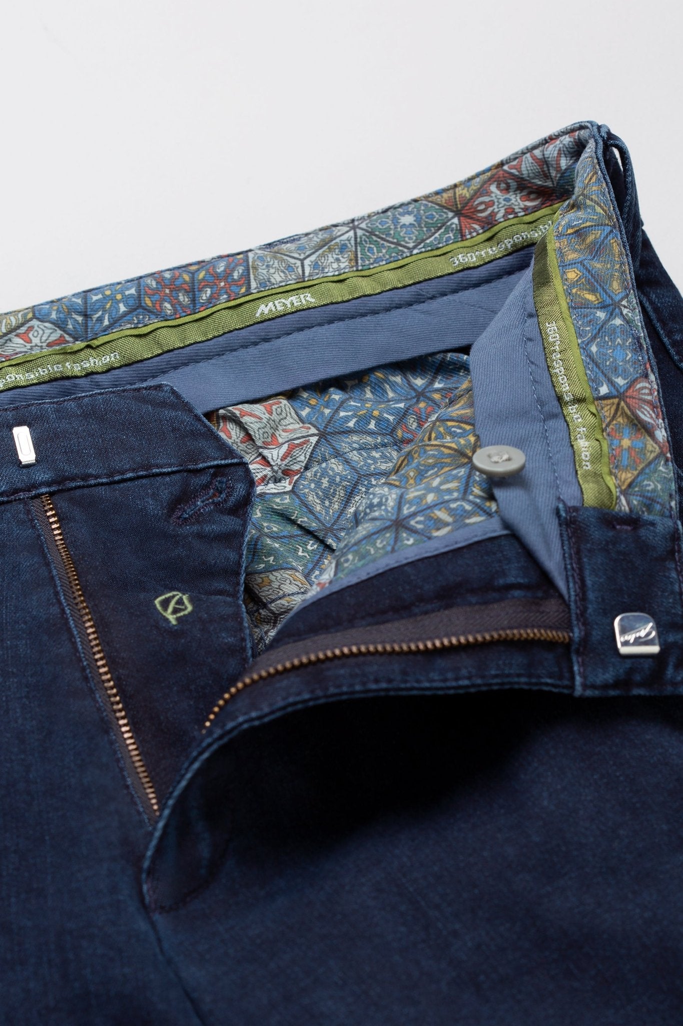 Bonn - 2 - 4545 - 18 Marine Blue - Castelijn mode