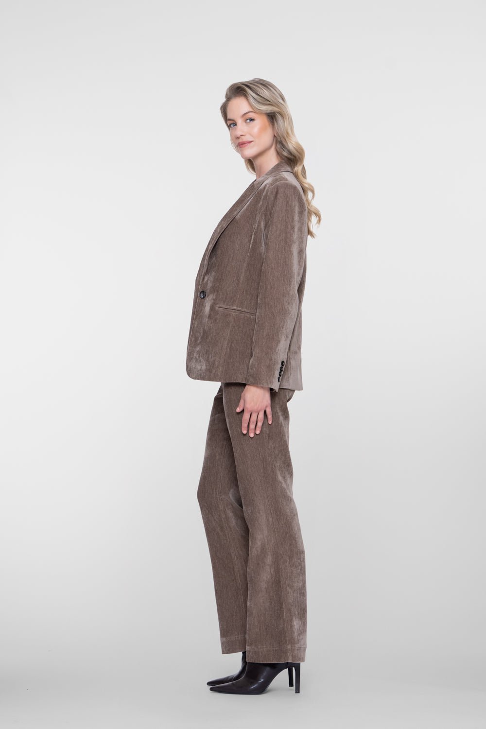 Broek Velours Flared Taupe - Castelijn mode