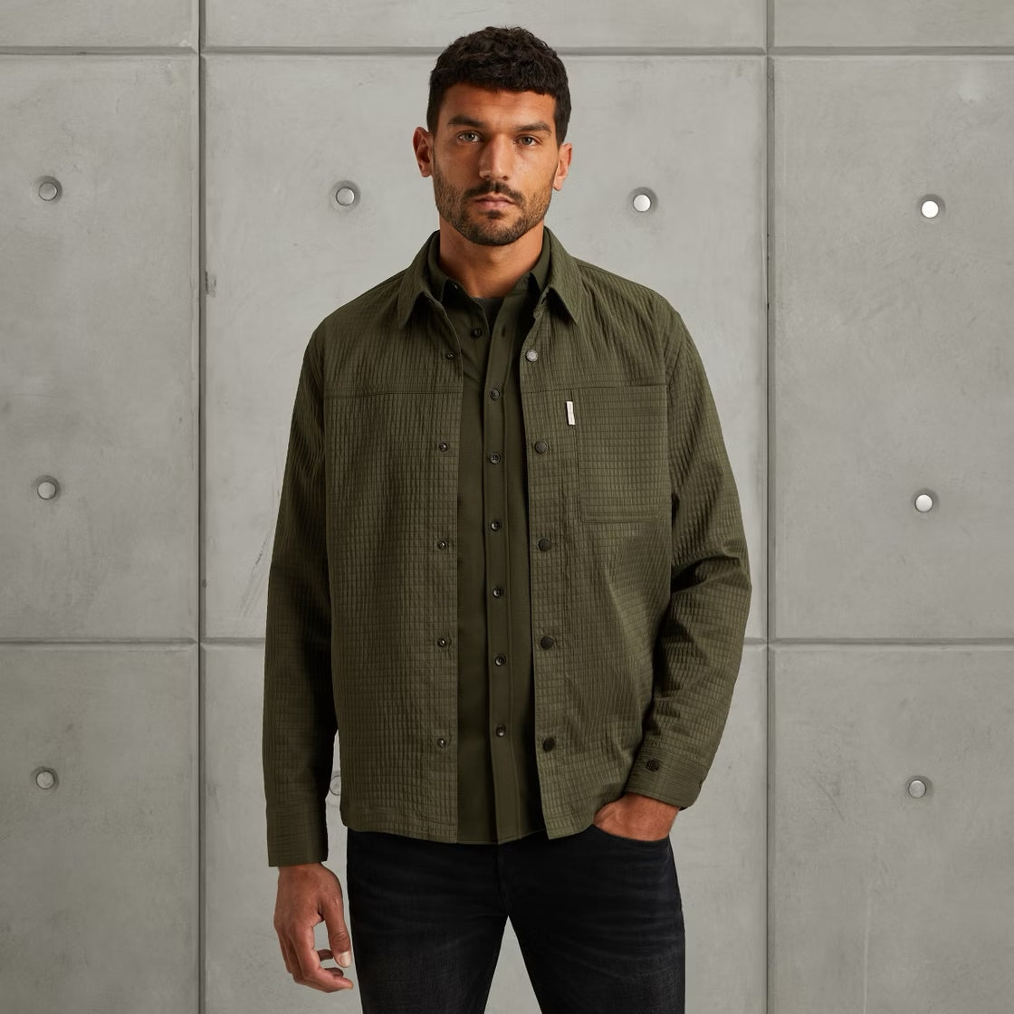 CSI2510259 - 6513 Overshirt met drukknopen - Castelijn mode