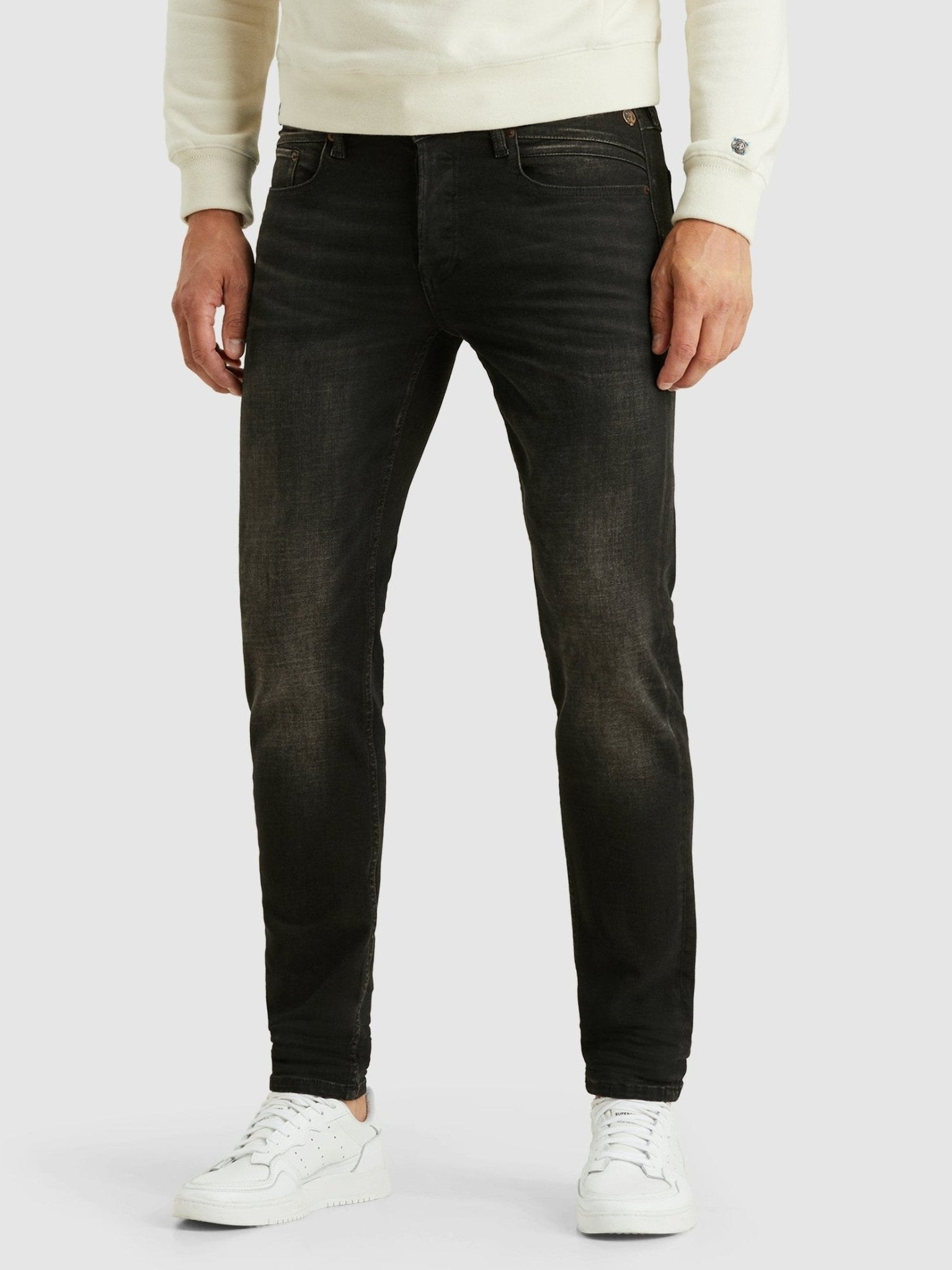 CTR240 - NCB SHIFTBACK Jeans Night Coal Black – Regular Tapered Fit - Castelijn mode