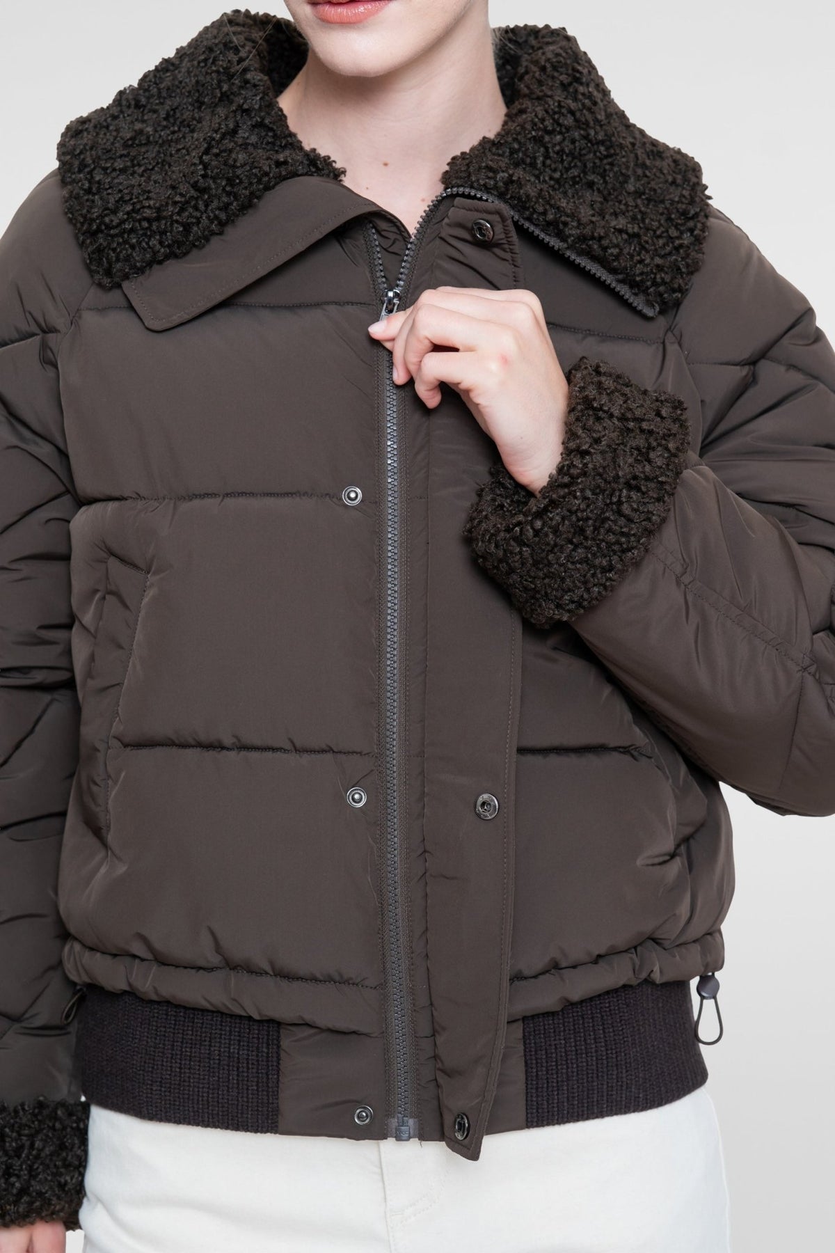 Gewatteerd Jack Teddykraag Dark Brown - Castelijn mode