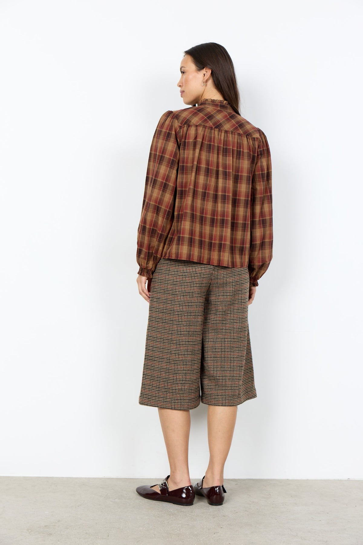 Halema Blouse Ruit Bruin - Castelijn mode