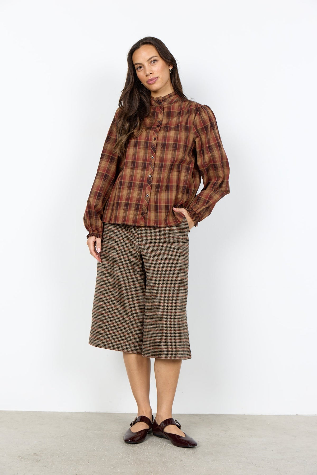 Halema Blouse Ruit Bruin - Castelijn mode