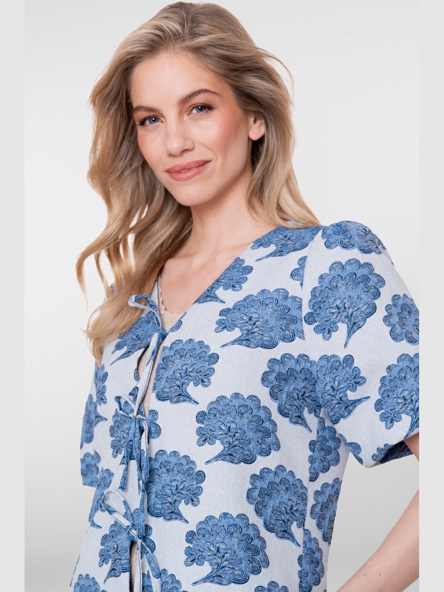 Jasje Print Blauw/Wit Striksluiting - Castelijn mode