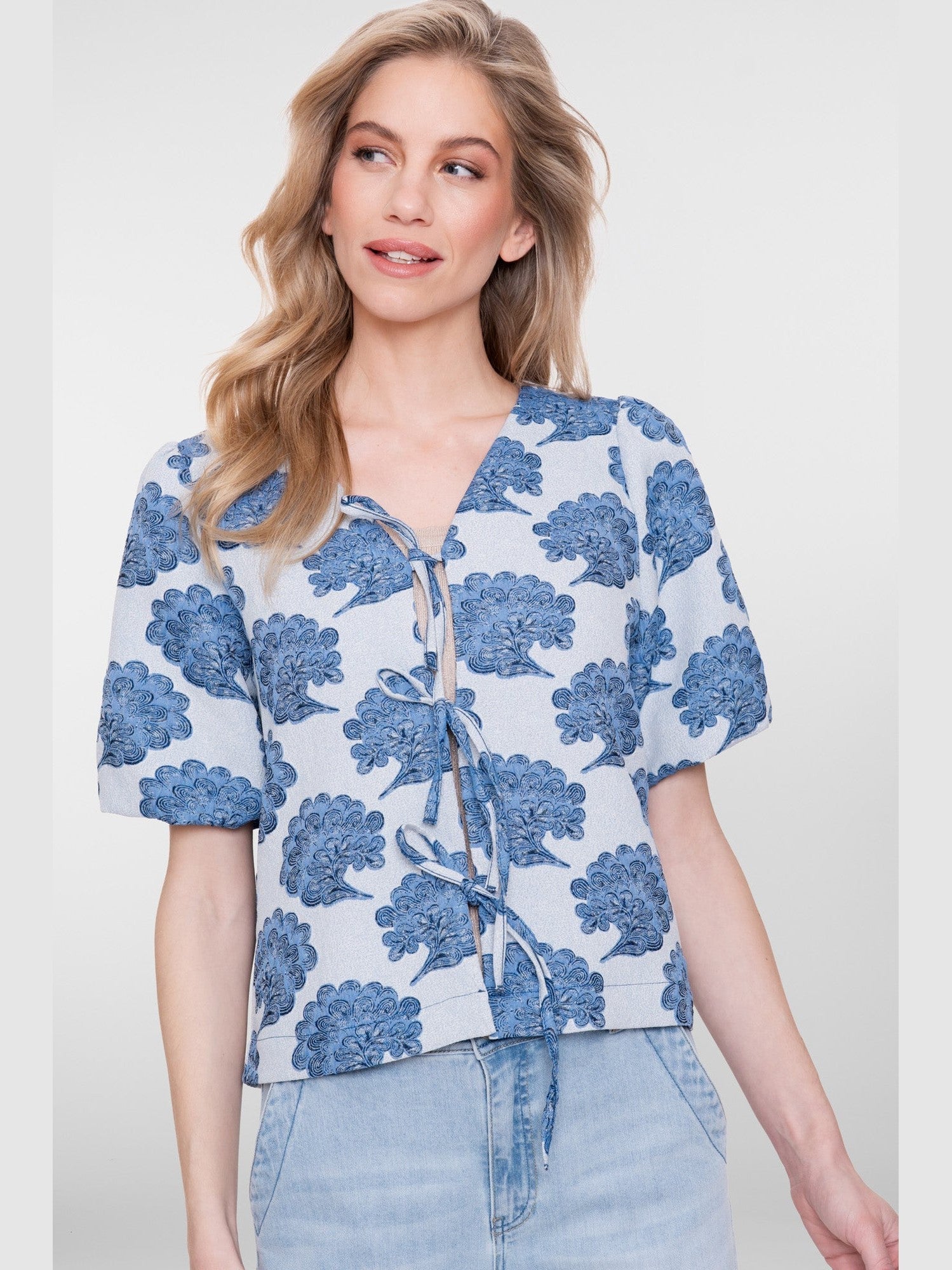 Jasje Print Blauw/Wit Striksluiting - Castelijn mode