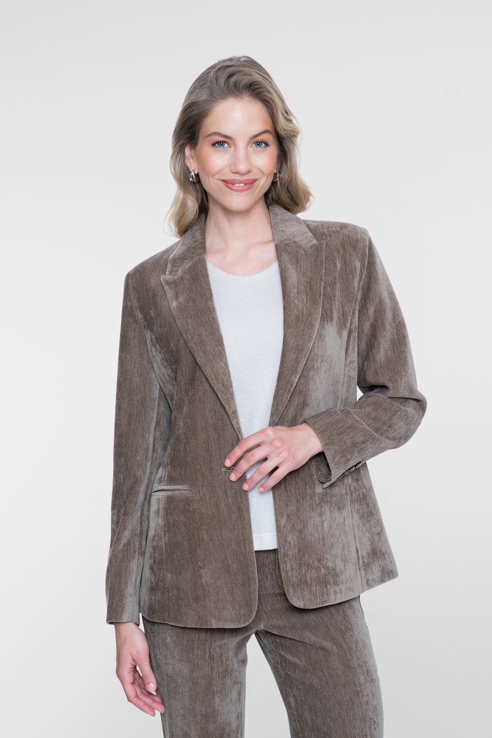 Kolbert Velours Taupe - Castelijn mode