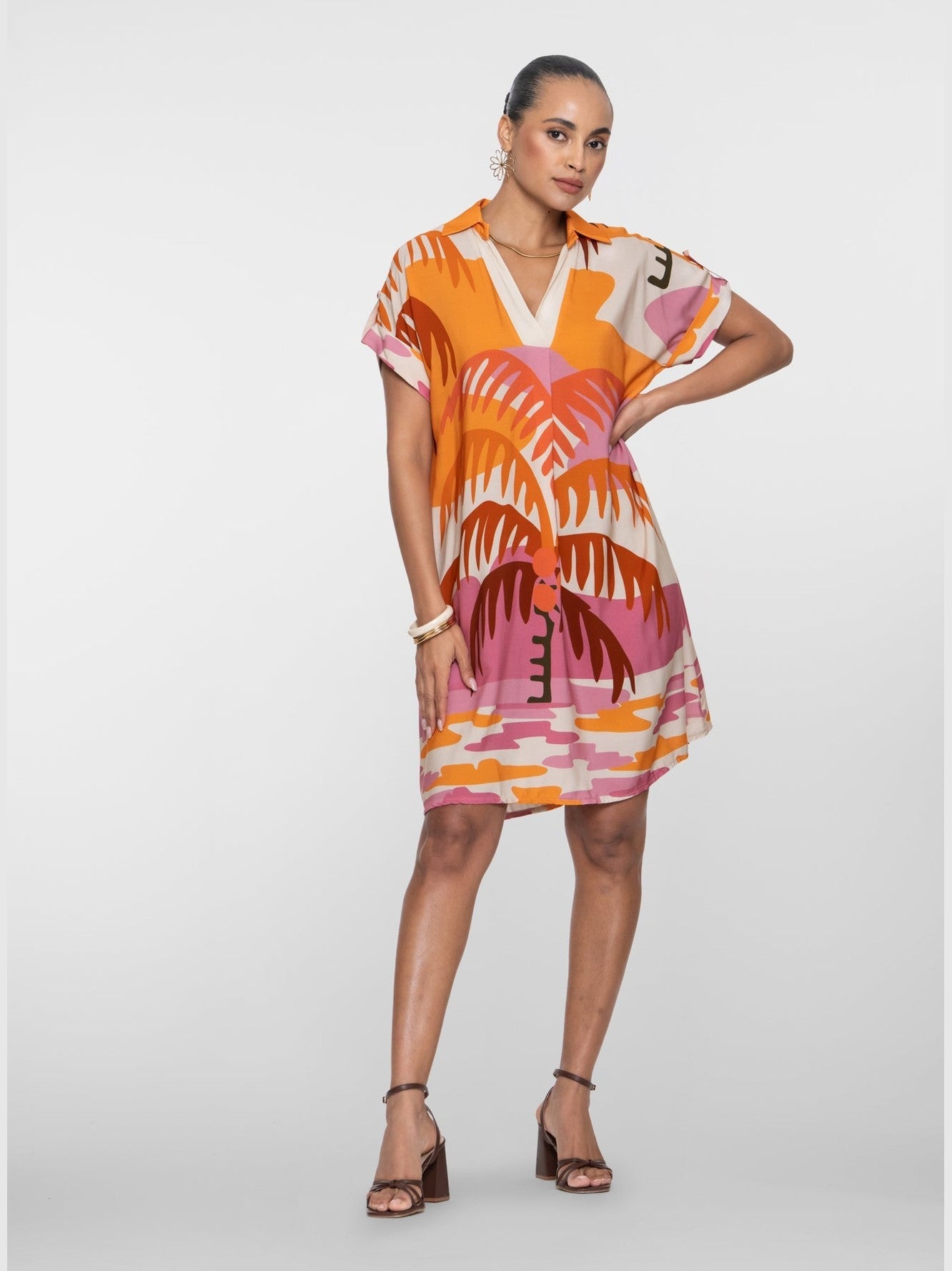 Midi Jurk Palmtree Print Roze/Coral - Castelijn mode