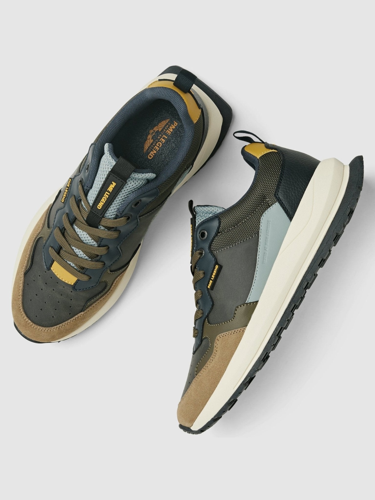 PBO2508060 - 7860 Notcher - Castelijn mode