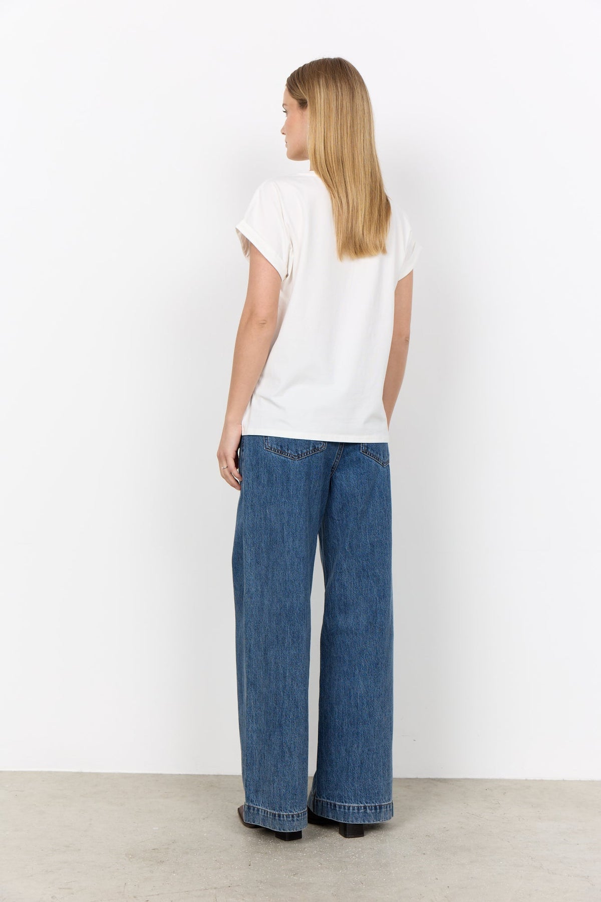 Rina T Shirt Wit Camel - Castelijn mode