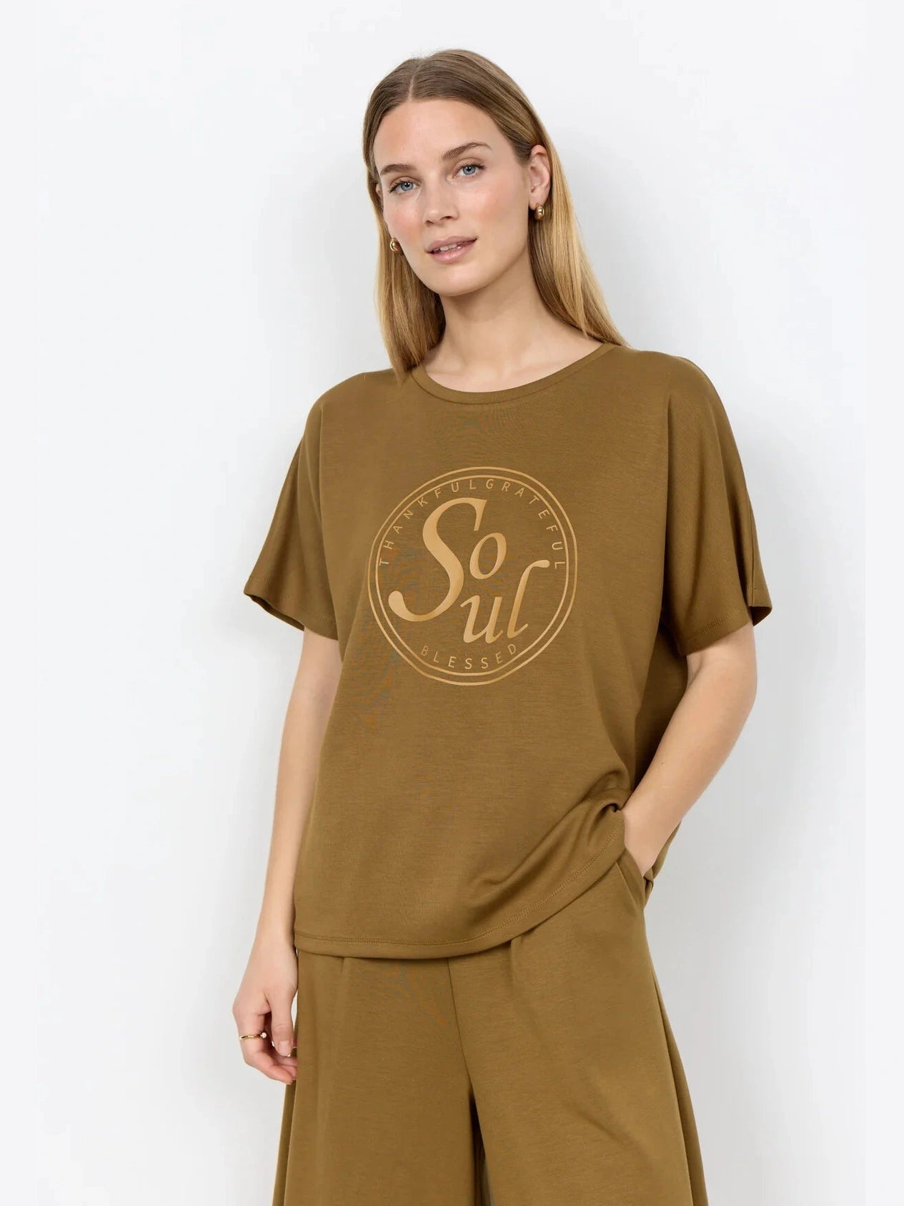 SC - BANU 301 T-Shirt olijf - Castelijn mode