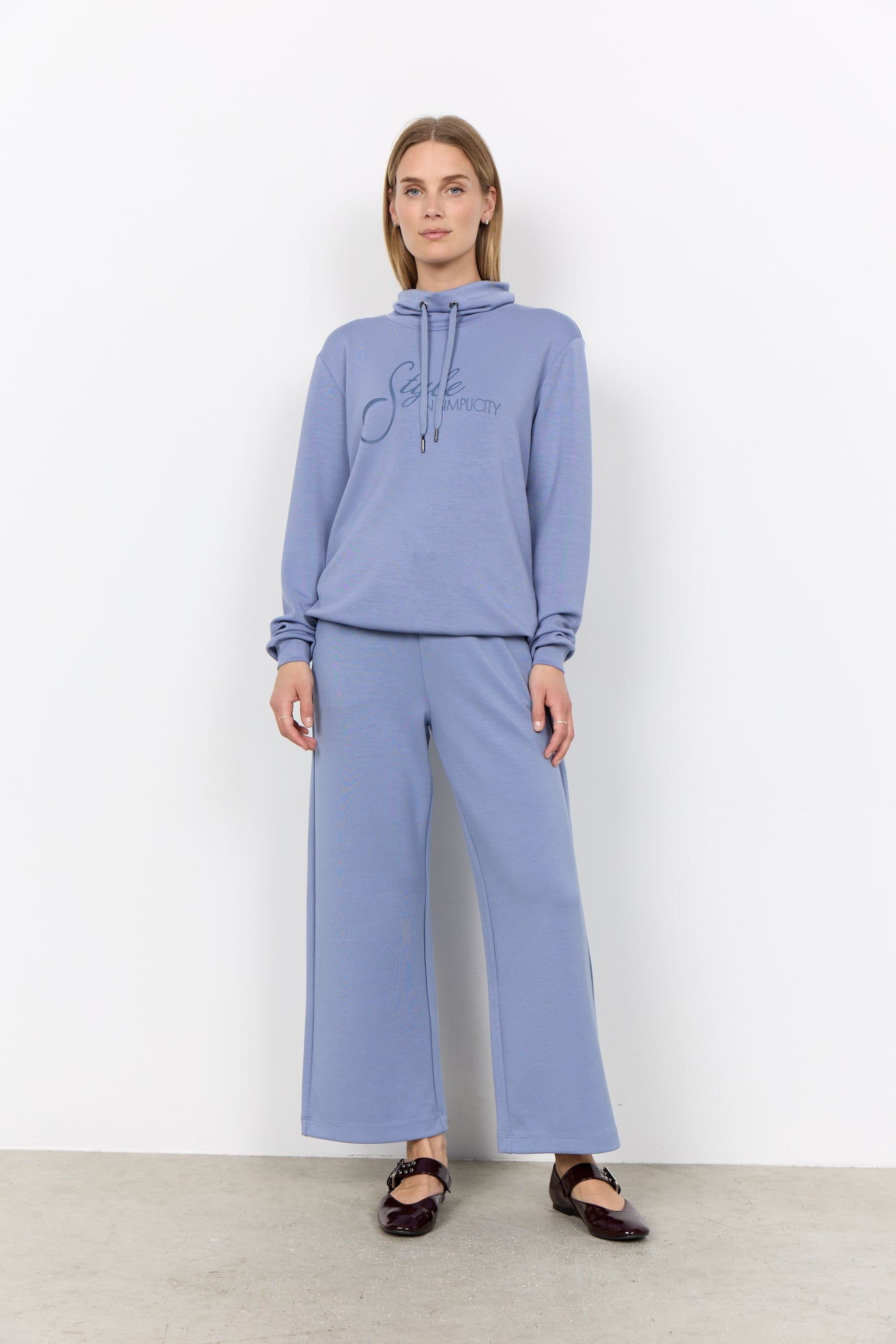 Banu Sweater Lichtblauw