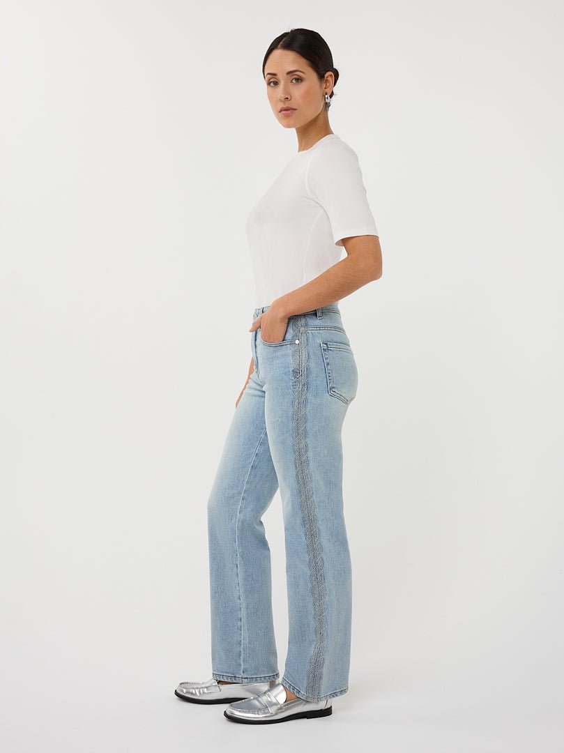 SP26.12009 Jeans met borduursel - Castelijn mode
