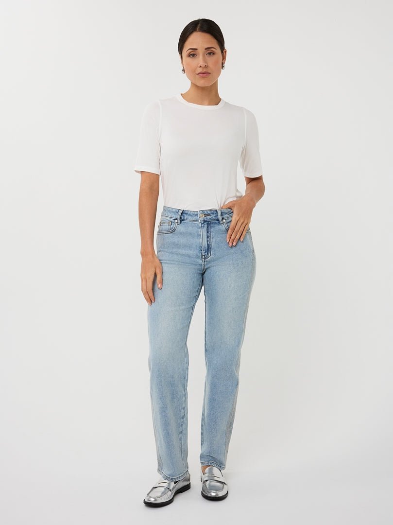 SP26.12009 Jeans met borduursel - Castelijn mode