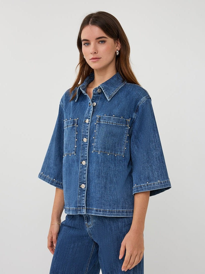 SP26.12016 Denim blouse met studs - Castelijn mode