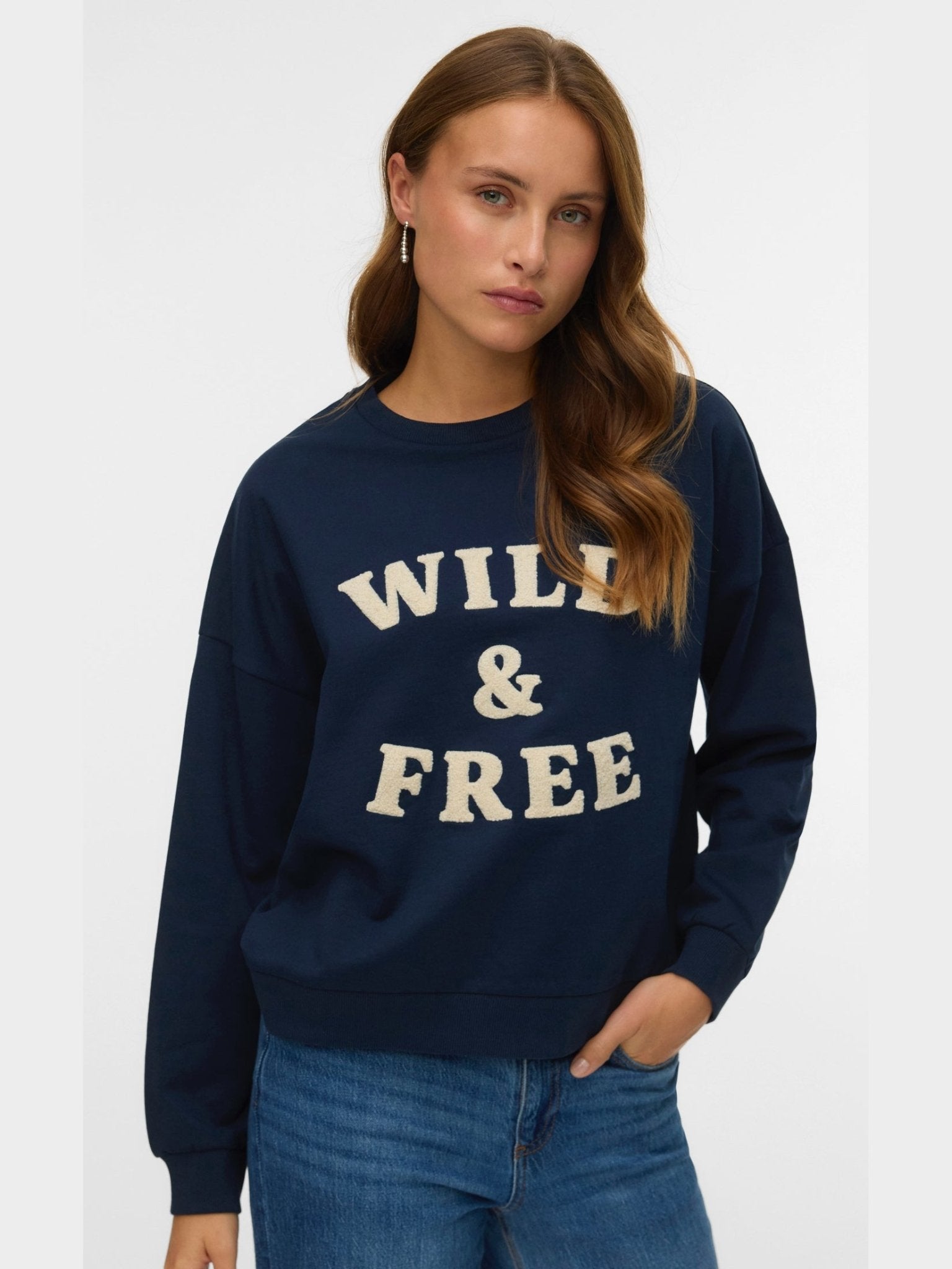 VMGENESIS L/S SWEATSHIRT JRS BTQ FR GA Sweatshirt blauw - Castelijn mode